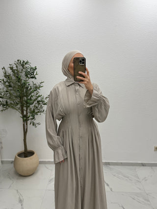 MAXIKLEID MIT KNOPFDETAIL