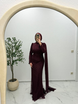 SPITZEN - ABENDKLEID MIT DRAPIERUNG