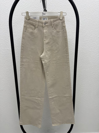 STRAIGHT LEG - JEANS