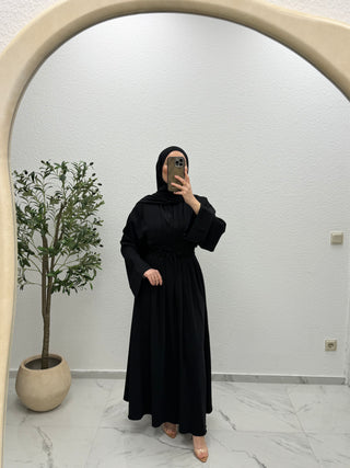 KLEID MIT BINDDETAILS