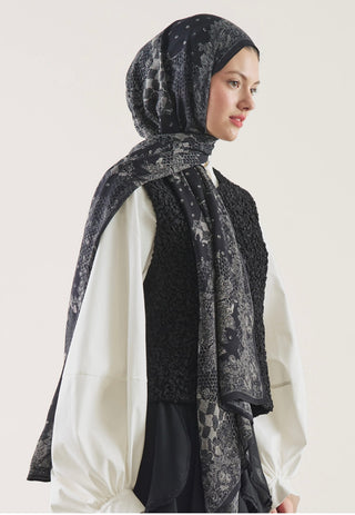 FRESHSCARFS - Floral Lace Pattern Rami Hijab