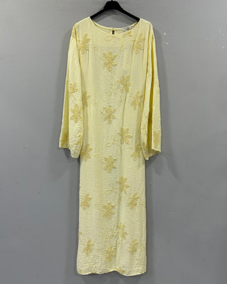BESTICKTES - KLEID