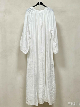 KLEID MIT BALLONÄRMELN