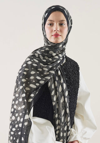 FRESHSCARFS - Wild Fawn Pattern Rami Hijab