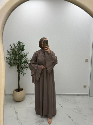 FLIESSENDES KLEID MIT WEITEM ÄRMELDESIGN