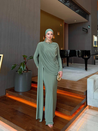 ELEGNTES DRAPIERTES KLEID