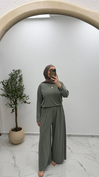ZWEITEILER MIT WIDE-LEG-HOSE