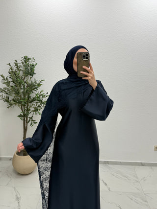 SATIN - ABAYA MIT SPITZENDETAILS